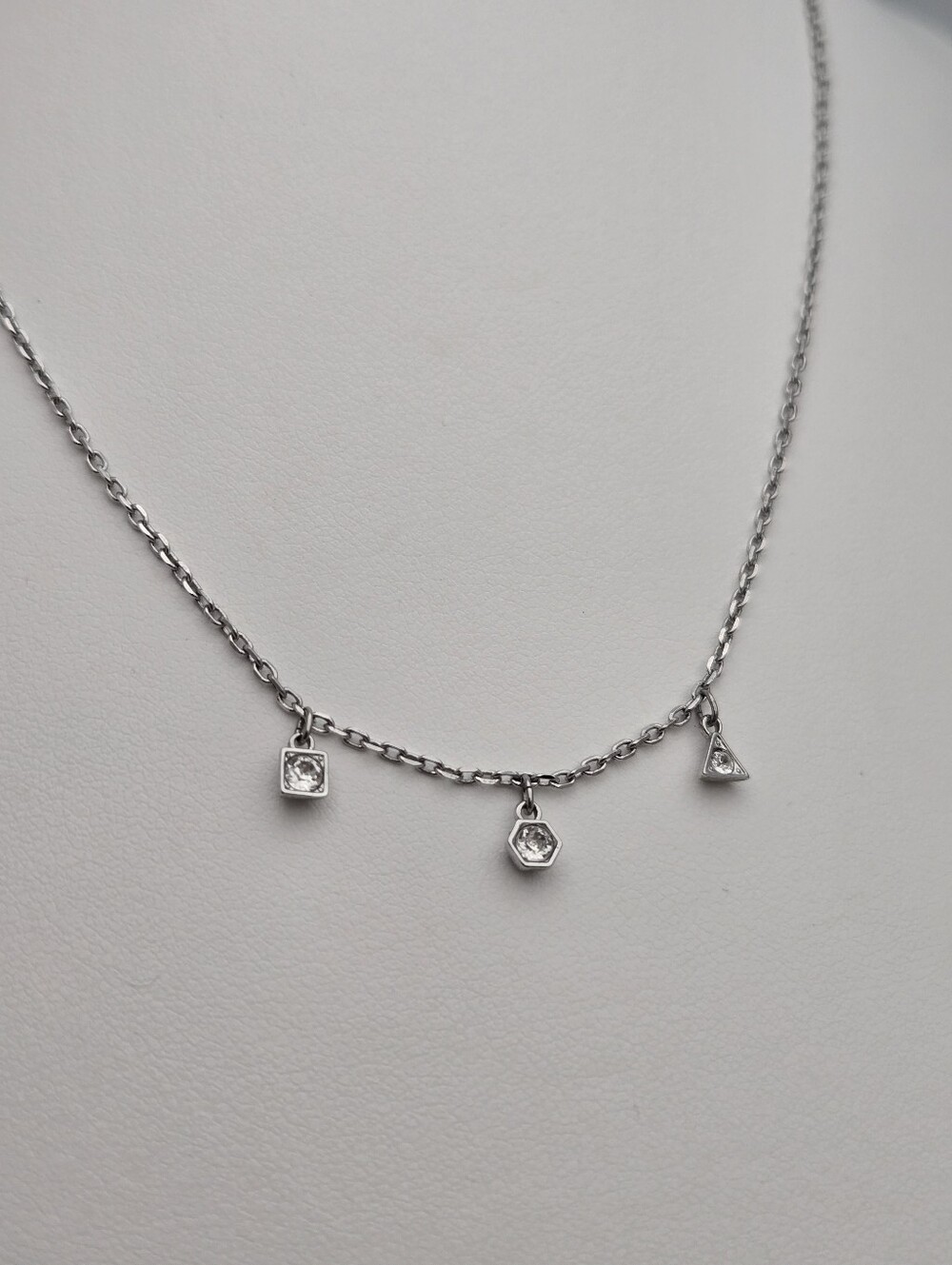 Swarovski Trio Crystal Pendant Necklace Rhodium Plated 5568012 17"